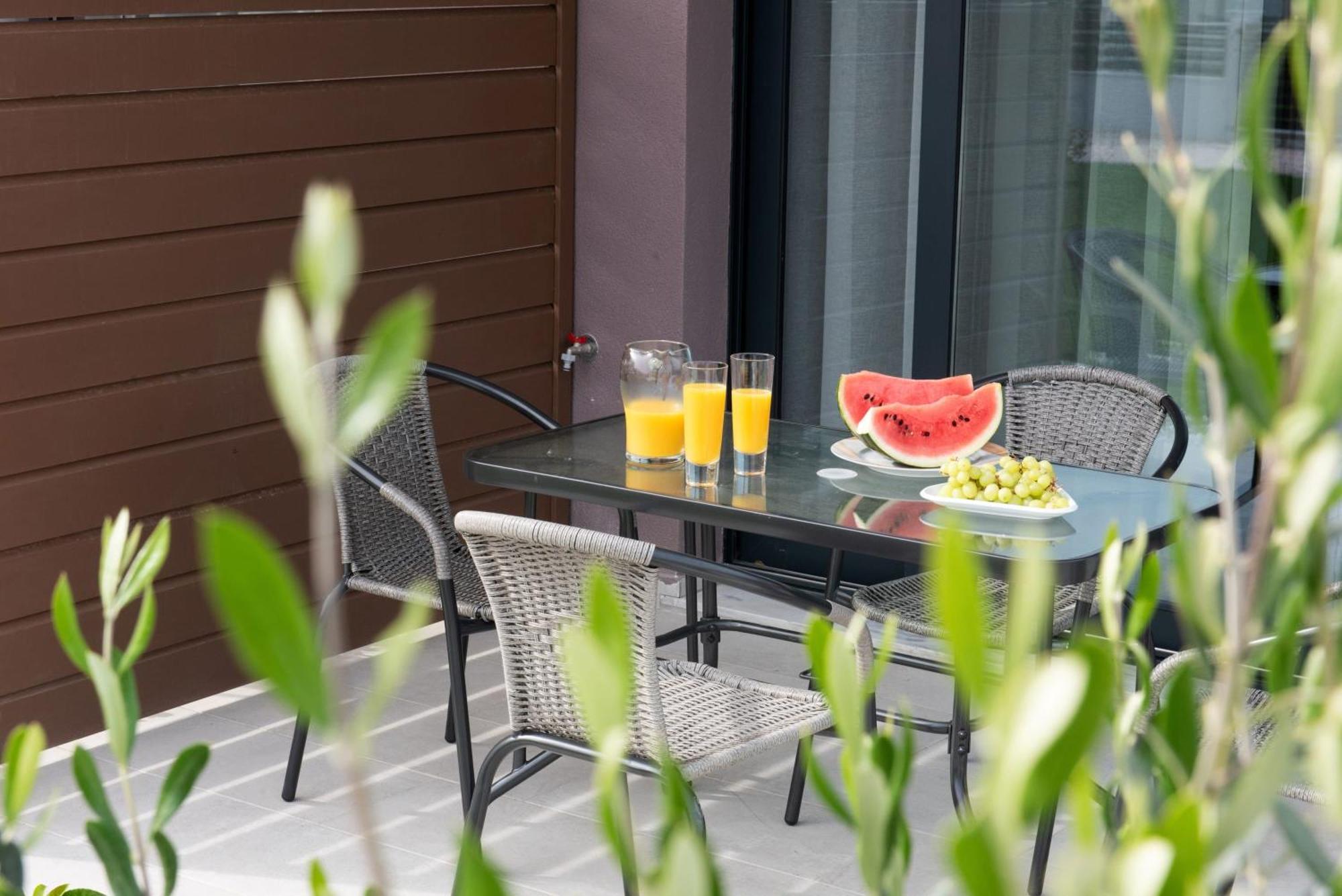 Sithonian Sunset Luxury - Nikiti Cozy Getaways Aparthotel Exterior photo