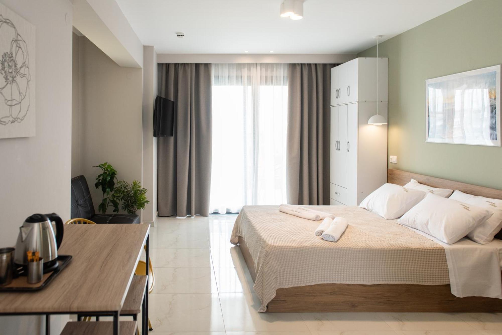 Sithonian Sunset Luxury - Nikiti Cozy Getaways Aparthotel Exterior photo